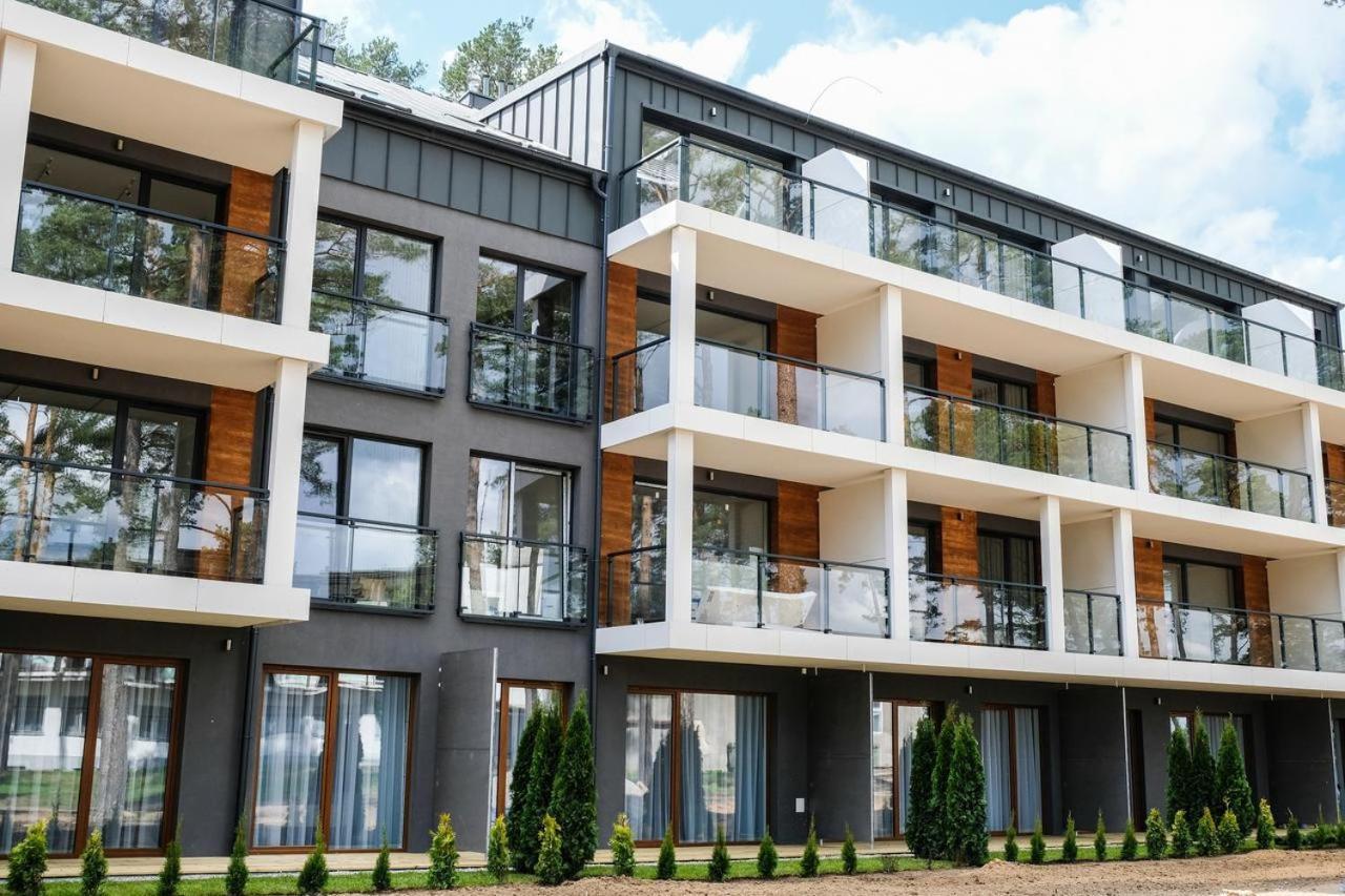 Apartament Meralia アウグストゥフ エクステリア 写真